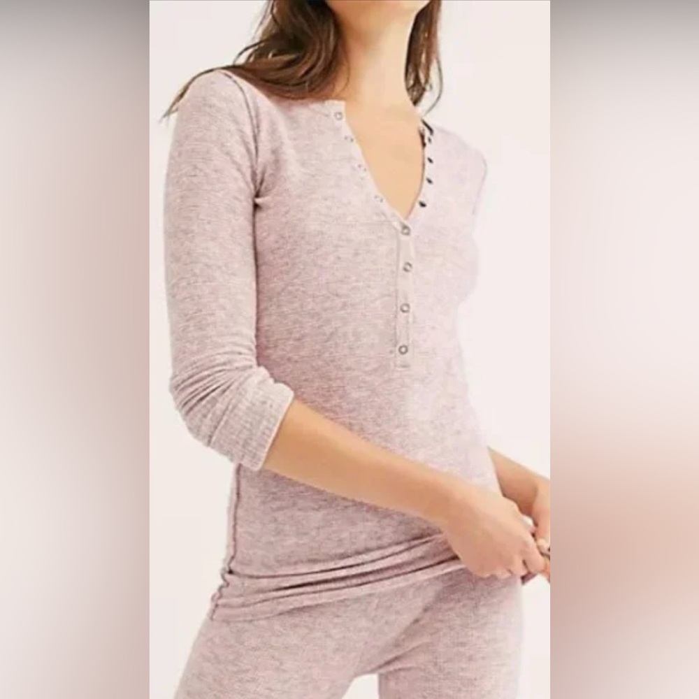 Free People Heathered Light Pink Long Sleeve Henley Top